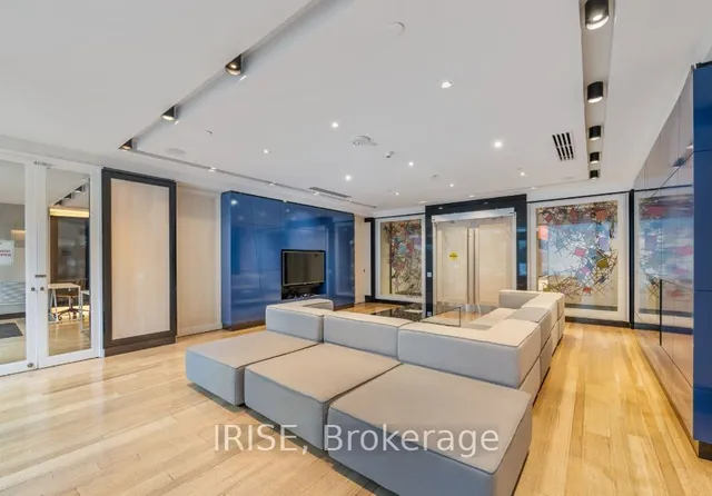 Additional image 32 of 30 Roehampton Ave Unit 610