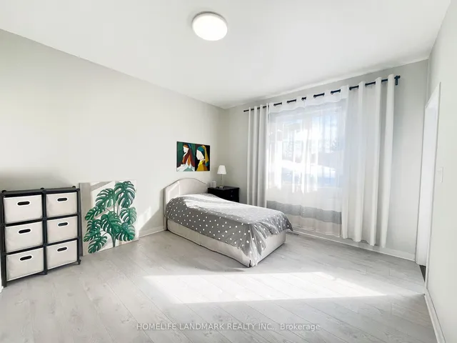 Additional image 16 of 19 Deering Cres