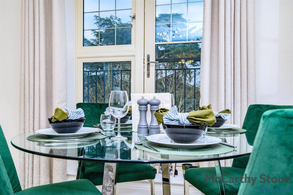 Additional image 7 of Great North Road, Hatfield