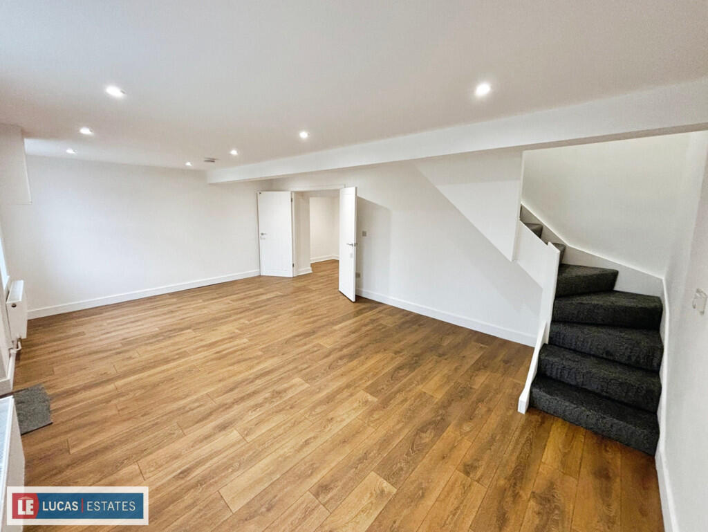 Additional image 22 of High Street, Nelson