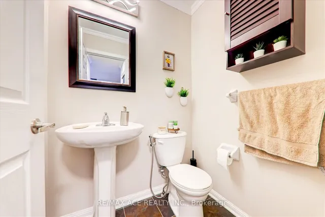 Additional image 17 of 813 Scott Blvd