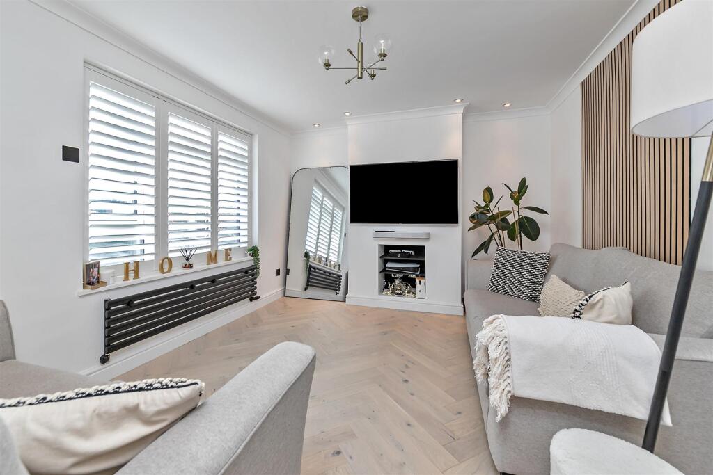 Additional image 2 of Timbercroft, Welwyn Garden City