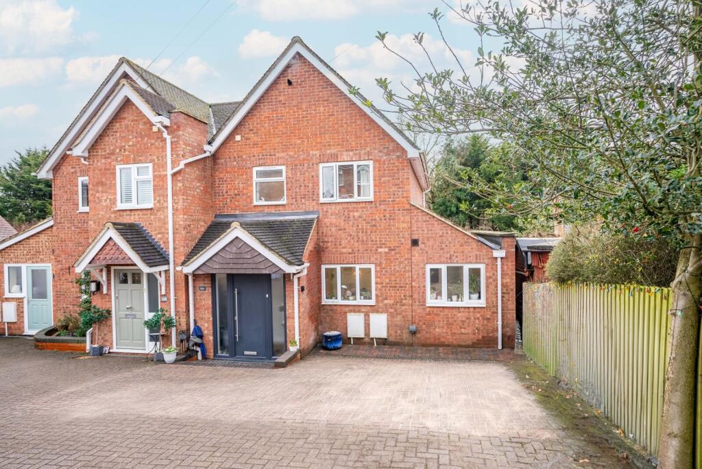 Holly Walk, Harpenden, Hertfordshire, AL5