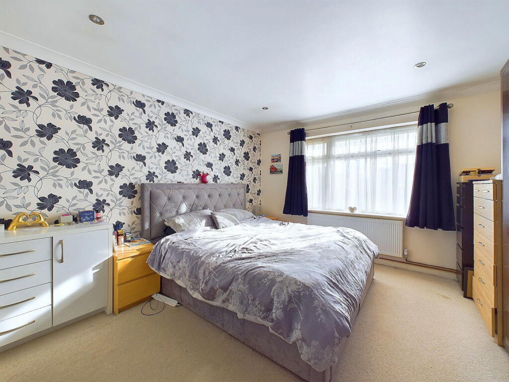 Additional image 9 of Castle Road, Worthing, BN13