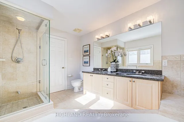 Additional image 32 of 3971 Bloor St