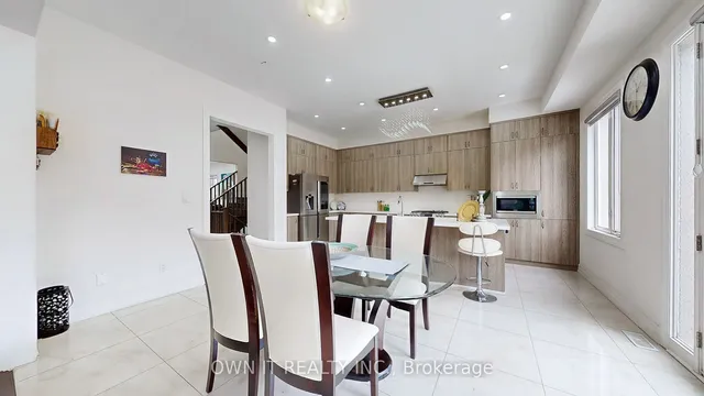 Additional image 29 of 74 Merlin St