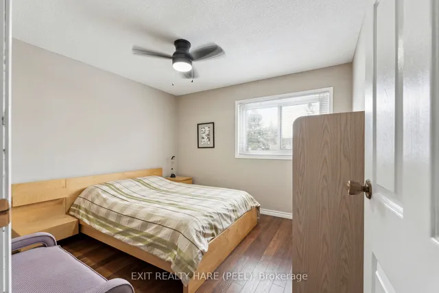 Additional image 28 of 121 Royal Palm Dr