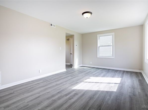 Additional image 3 of 49 Violet Ave, Amherst, NY 14226