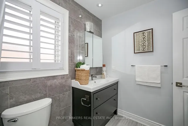 Additional image 14 of 131 Saddletree Tr