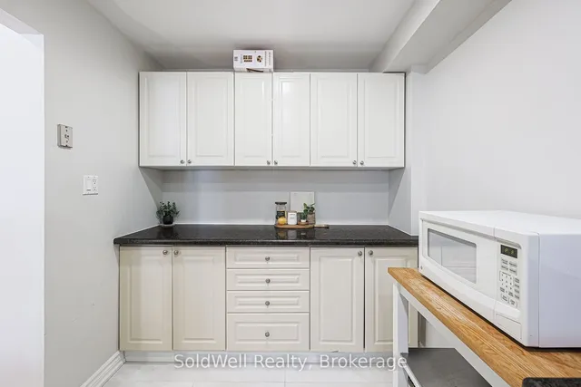 Additional image 23 of 62 Flaming Roseway