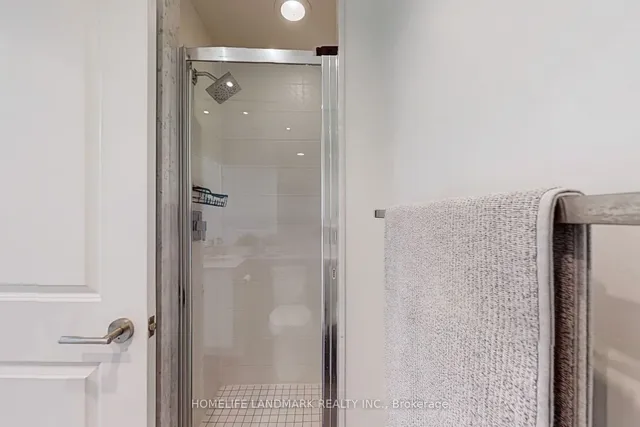 Additional image 12 of 125 Western Battery Rd Unit 2709