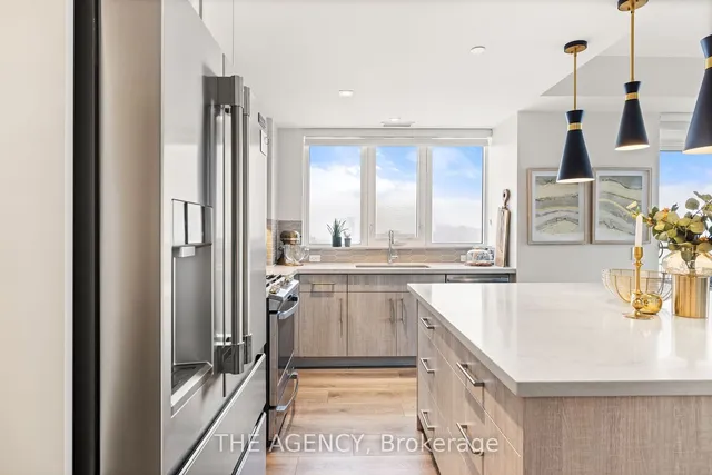 Additional image 24 of 2007 James St Unit 1607