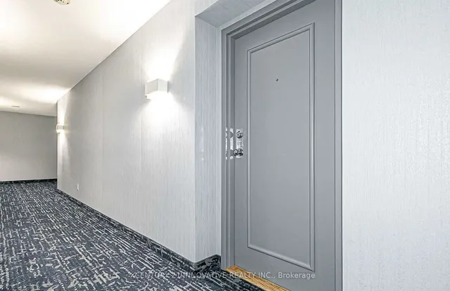 Additional image 6 of 2550 Lawrence Ave Unit 1111