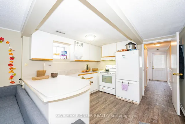 Additional image 7 of 122 Centre St