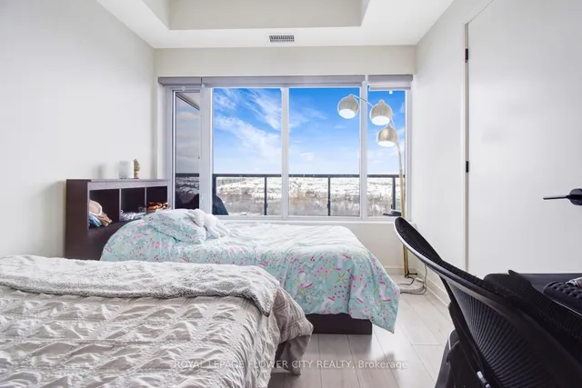 Additional image 40 of 8010 Derry Rd Unit 901