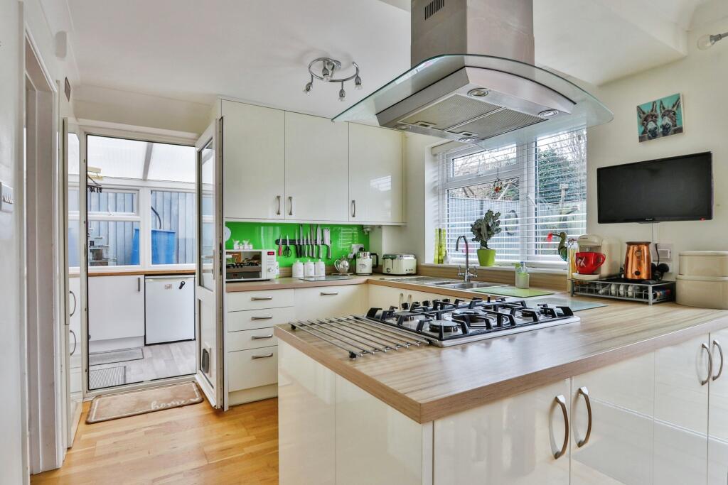 Additional image 4 of Verity Crescent, Poole, BH17