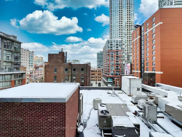 Additional image 19 of 11 Charlotte St Unit 606