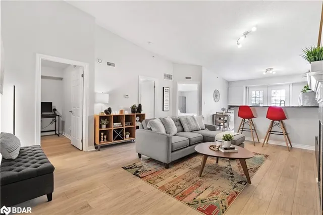 Additional image 21 of 4015 Kilmer Dr Unit 405