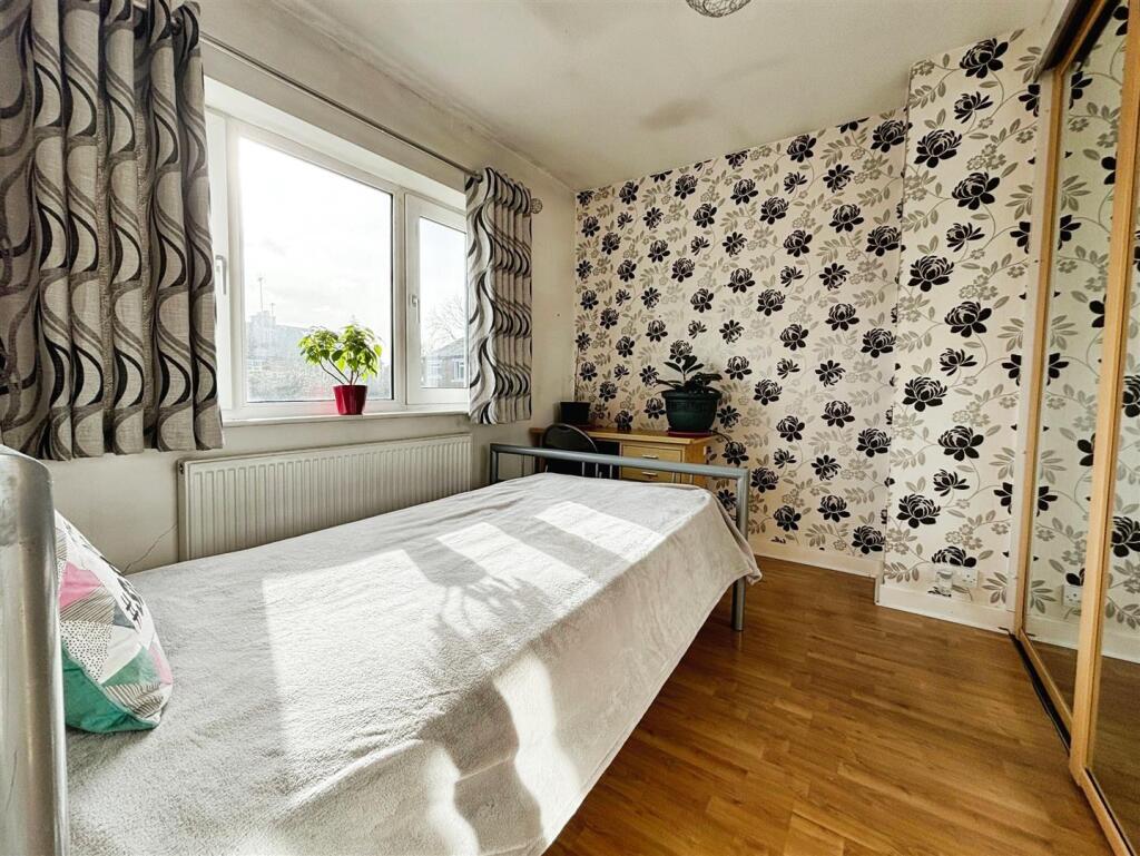 Additional image 10 of Moorside Gardens, Bradford, BD2 3RE