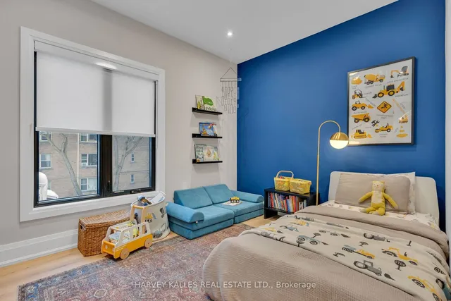 Additional image 29 of 72 Castlefield Ave