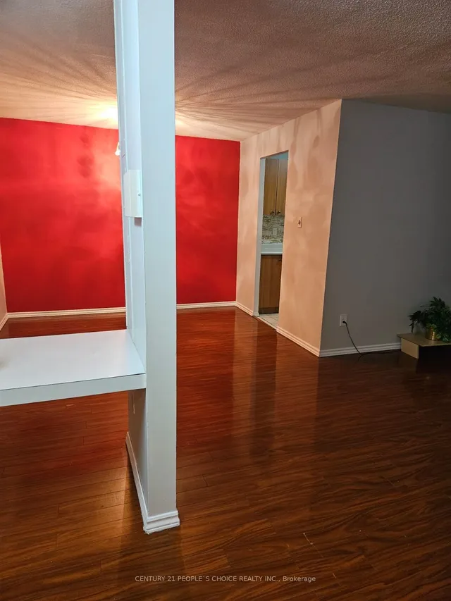 Additional image 31 of 15 Kensington Rd Unit 1405