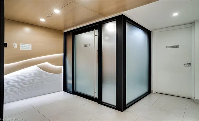 Additional image 25 of 3210 Dakota Common Unit A613