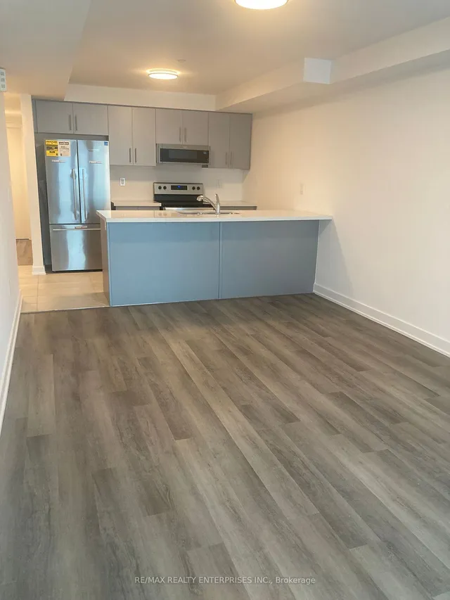 Additional image 3 of 175 Veterans Dr Unit 14