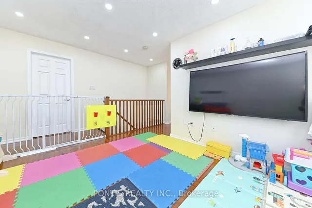 Additional image 26 of 993 Whewell Tr