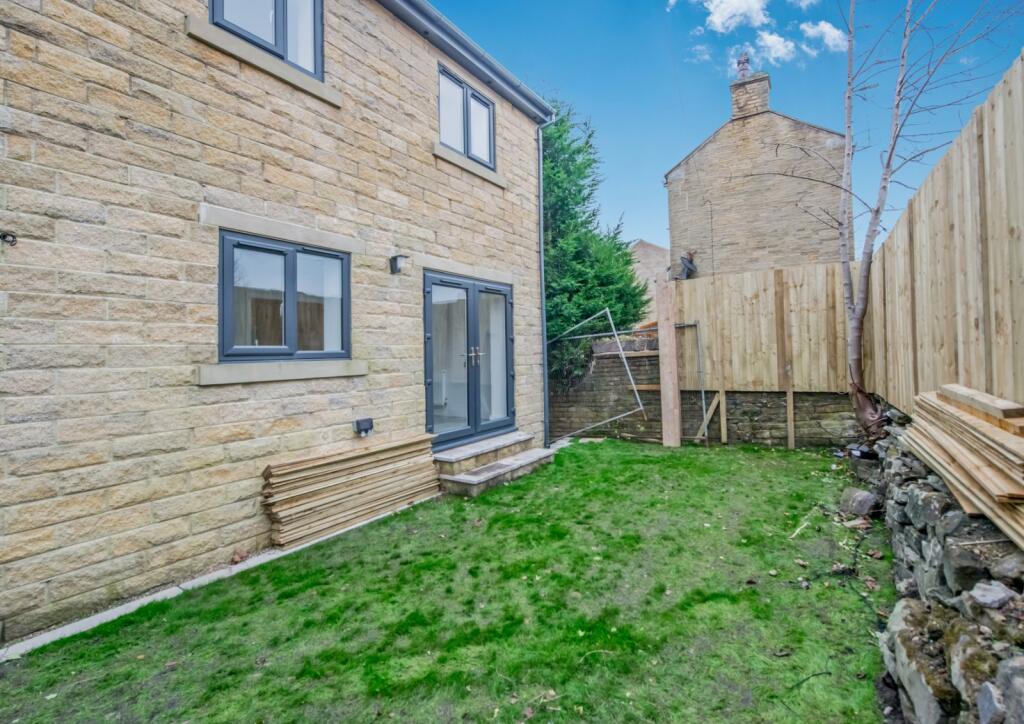 Additional image 21 of Wellgarth Gardens, Off Halifax Road, Bradford, BD6