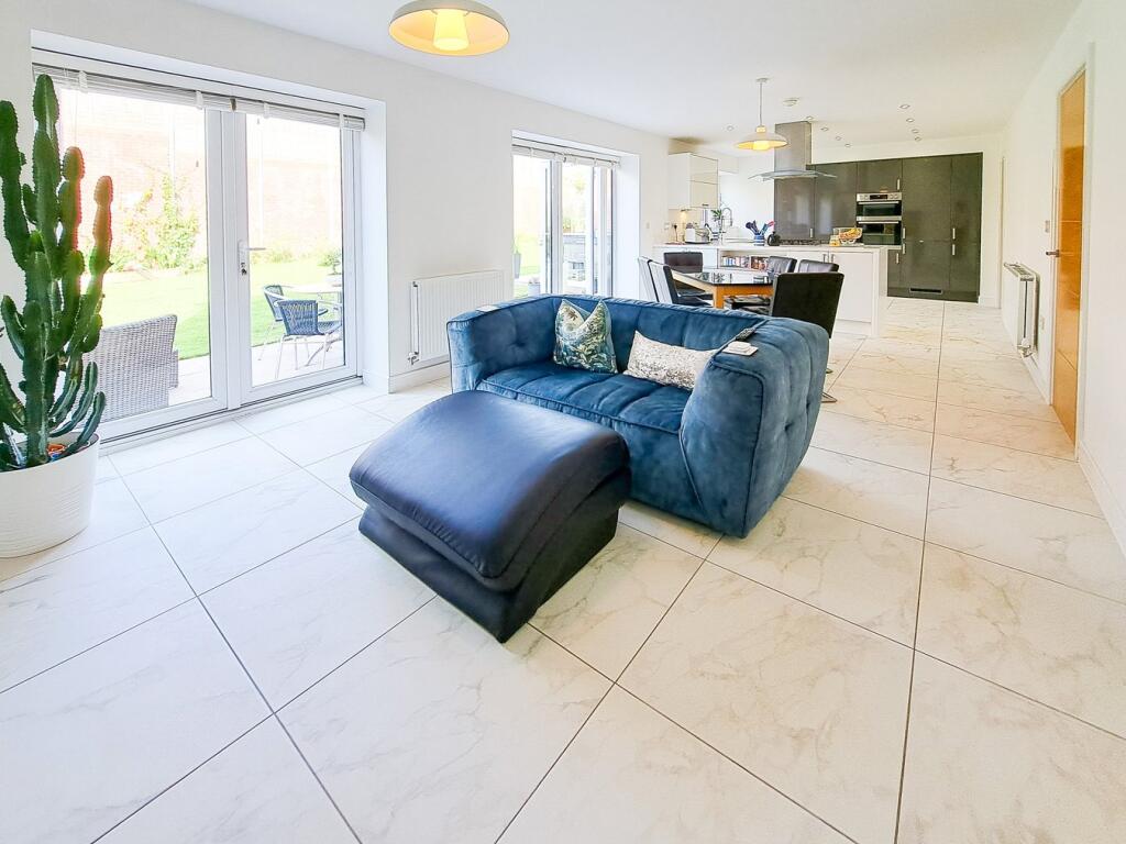 Additional image 4 of Yarrow Close, Tamworth, B79