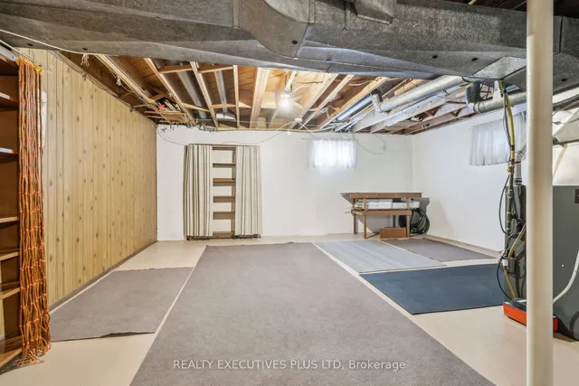 Additional image 25 of 31 Guiness Ave