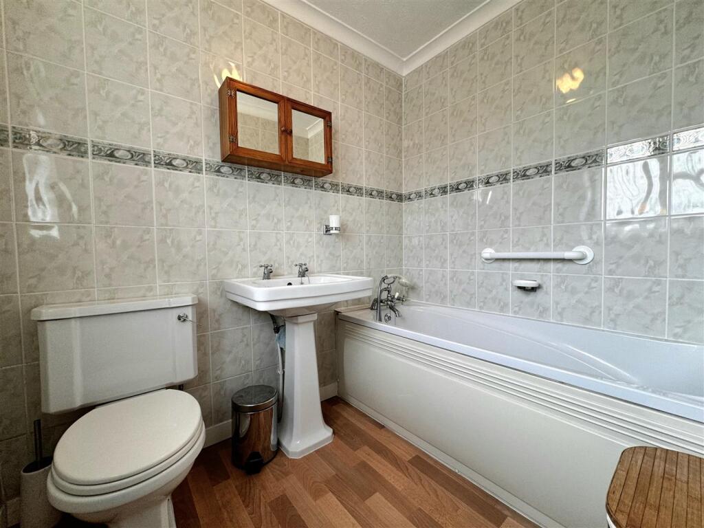 Additional image 15 of Combe Rise, Willingdon, BN20 9LN