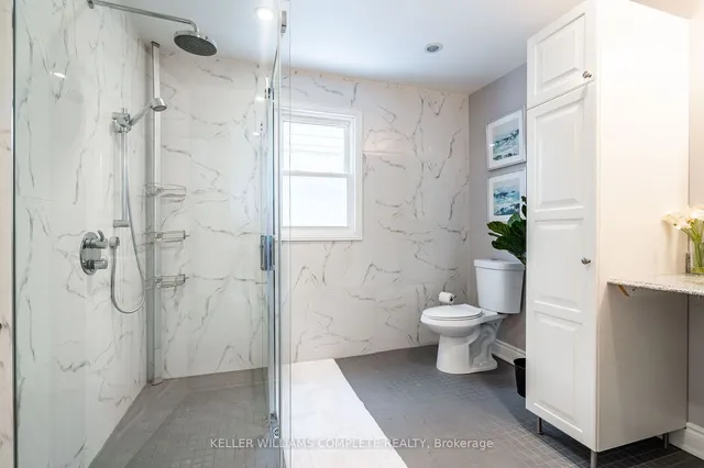 Additional image 21 of 520 Bridgman Ave