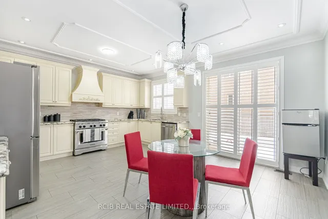 Additional image 17 of 2 Villadowns Tr