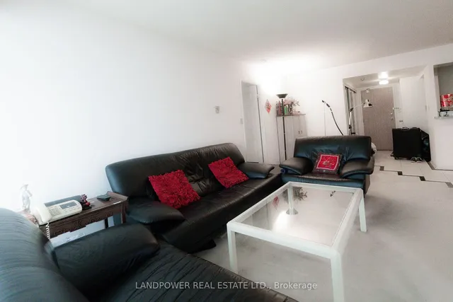 Additional image 6 of 175 Bamburgh Circ Unit 1205