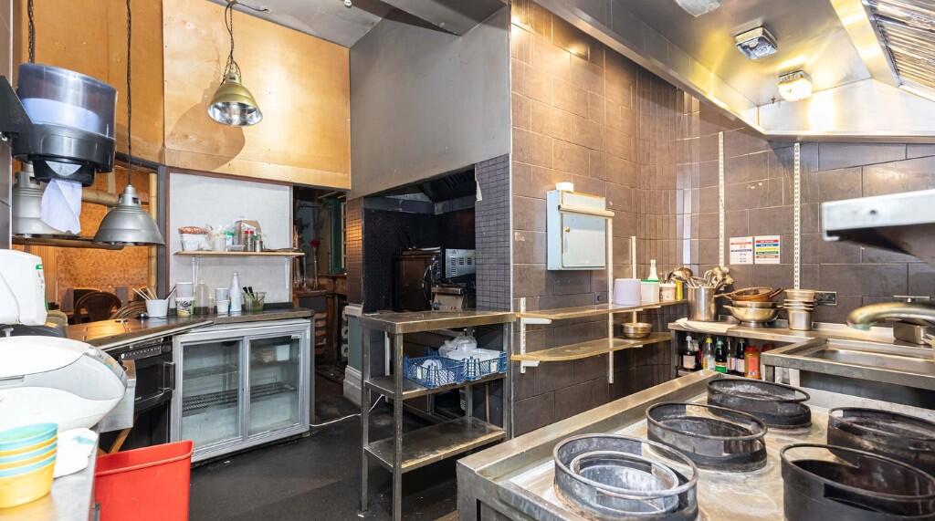 Additional image 10 of The Ox, Commercial Road, Poole, Dorset, BH14