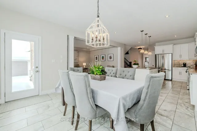 Additional image 9 of 213 Tremaine Cres