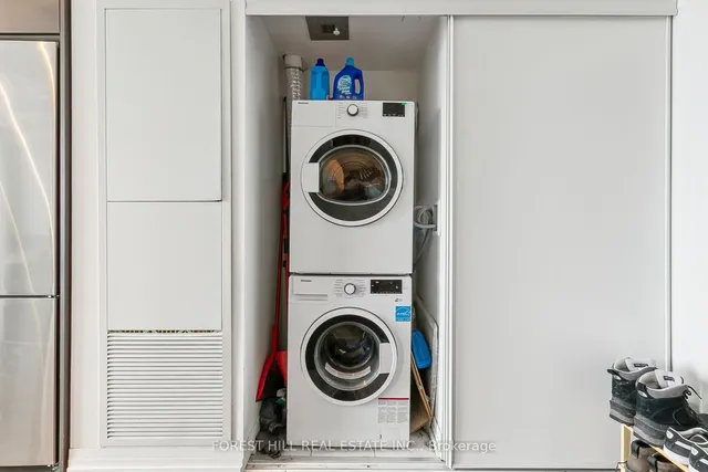 Additional image 30 of 251 Jarvis St Unit PH12