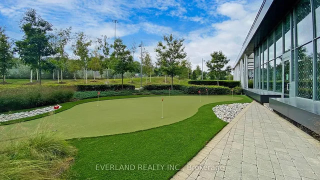 Additional image 33 of 113 Mcmahon Dr Unit Th17