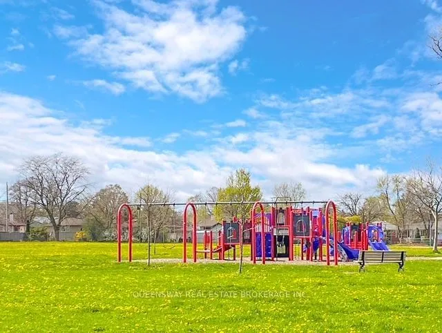 Additional image 23 of 714 The West Mall Unit 903