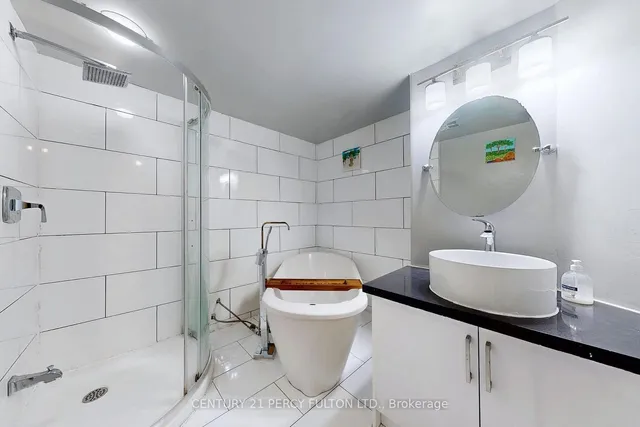 Additional image 22 of 3233 Eglinton Ave Unit 701