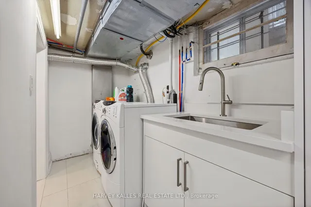 Additional image 30 of 39 Carmichael Ave