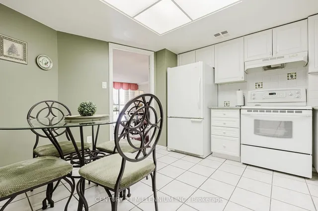 Additional image 14 of 1230 Marlborough Crt Unit 210