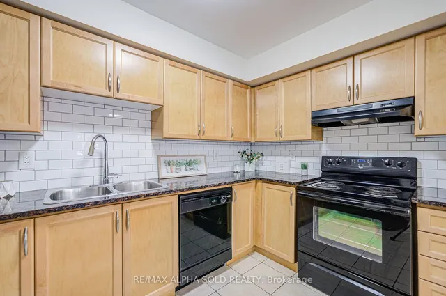 Additional image 19 of 30 Mendelssohn St Unit 15