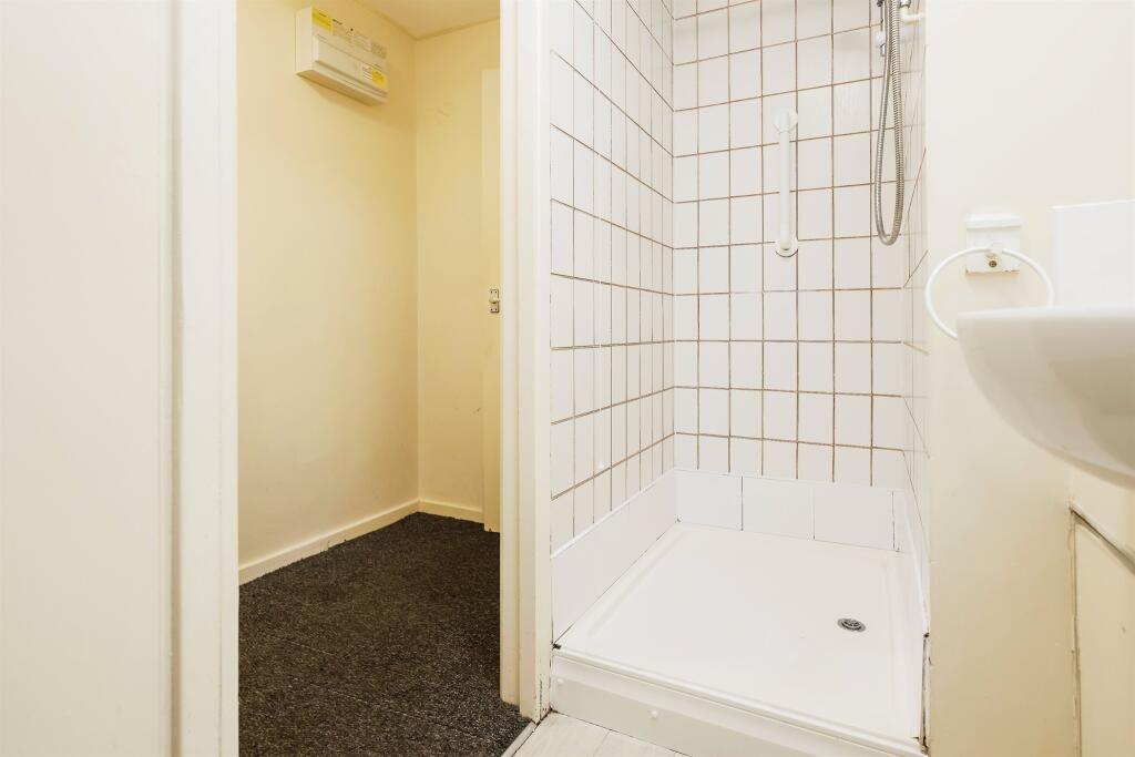 Additional image 7 of Swan Gardens, BIRMINGHAM