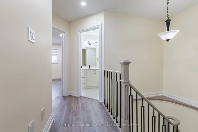 Additional image 21 of 212 Twin Pines Cres