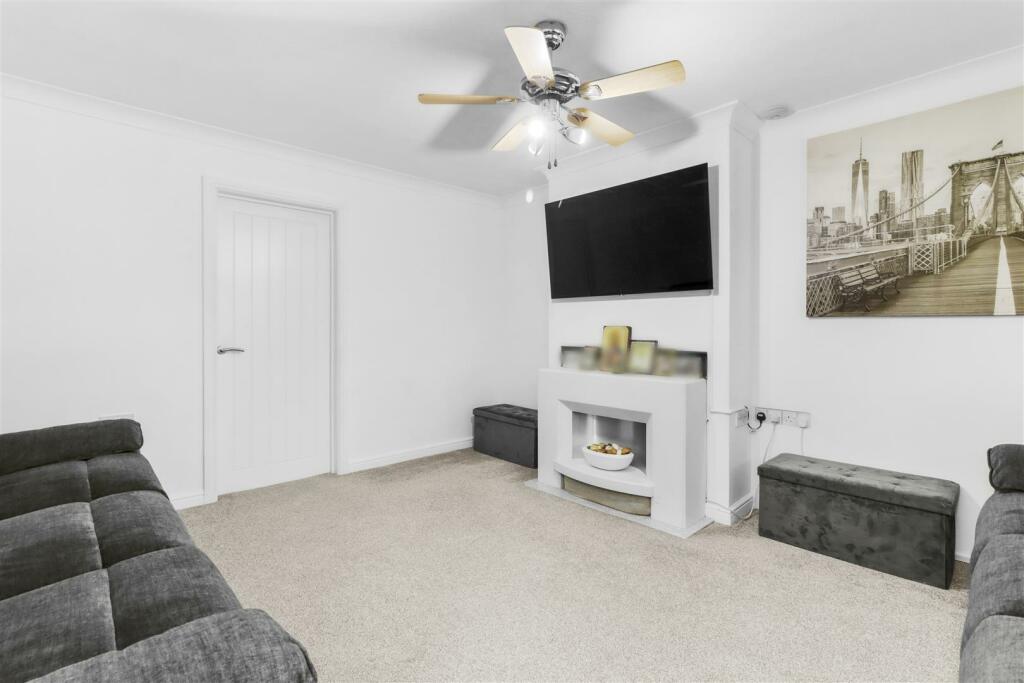 Additional image 2 of Cacklebury Close, Hailsham