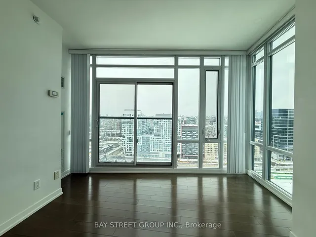 Additional image 22 of 170 Fort York Blvd Unit 2003