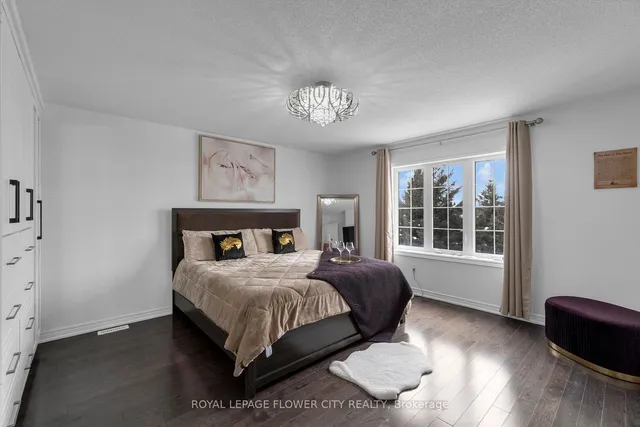 Additional image 21 of 22 Vanwood Cres