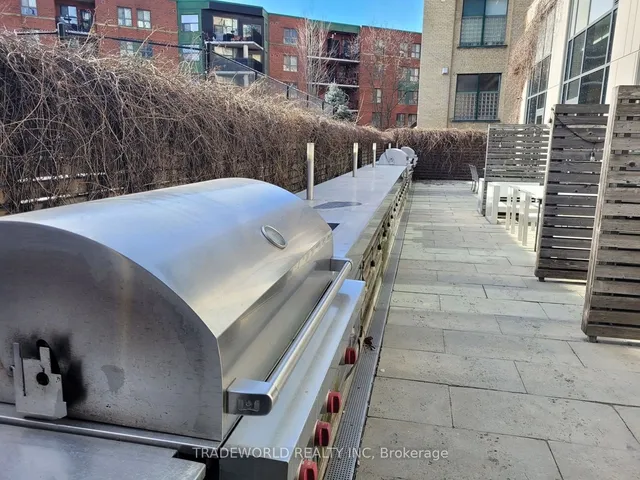 Additional image 33 of 775 King St Unit 502